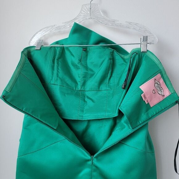 PHOEBE COUTURE Emerald Green Silky Cocktail Dress Size 10 - Picture 6 of 8
